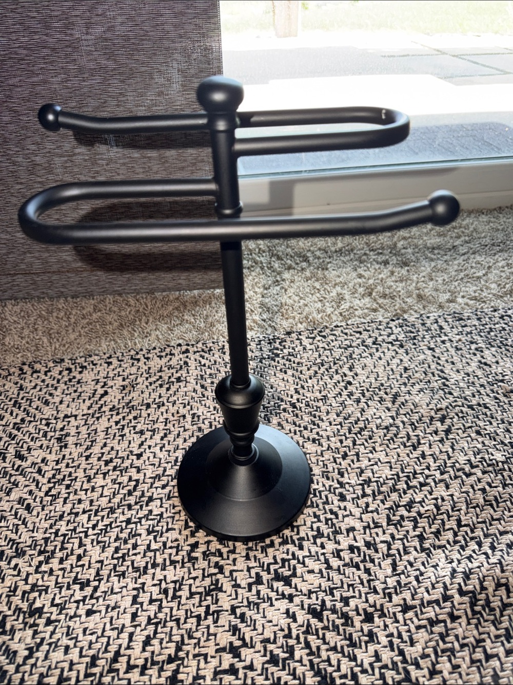 Black Metal Double Towel Stand - Larimore